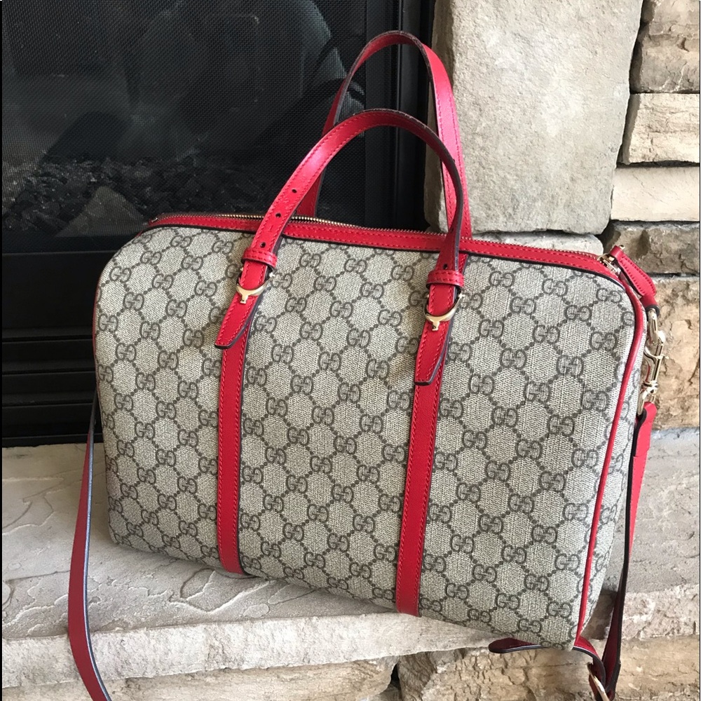 ❤️💚SOLD ❤️Authentic Gucci ❤️Boston Supreme GG💚❤️